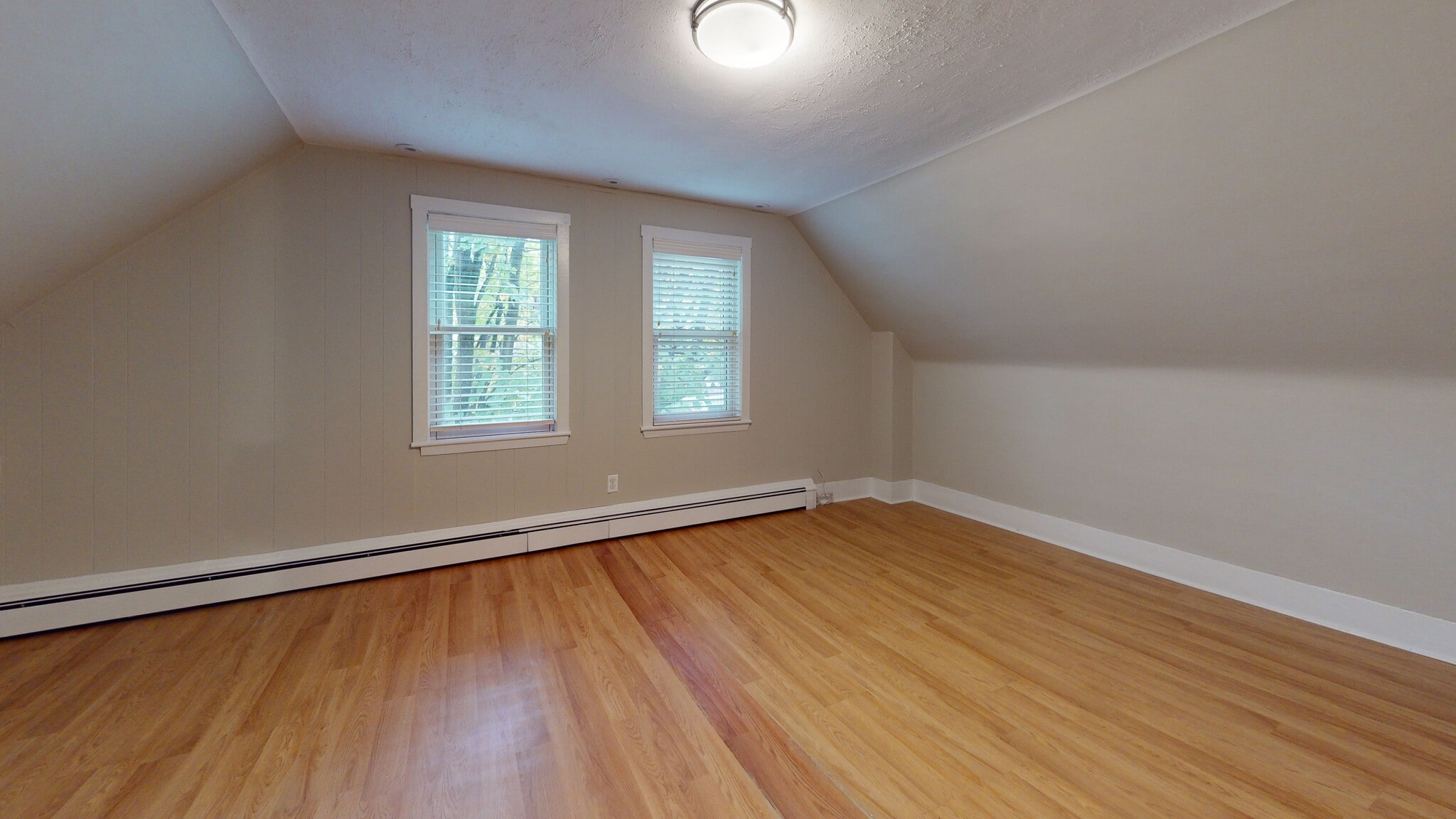 Building Photo - 310 Lowell St