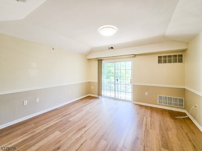 Building Photo - 61 Liddle Ave