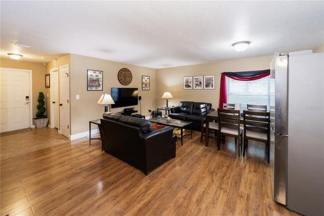 Building Photo - 30930 Temple Stand Ave