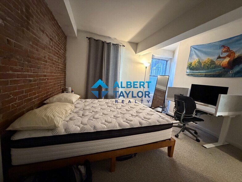 Building Photo - 486 Massachusetts Ave