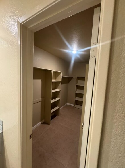 Building Photo - 82338 Gable Dr