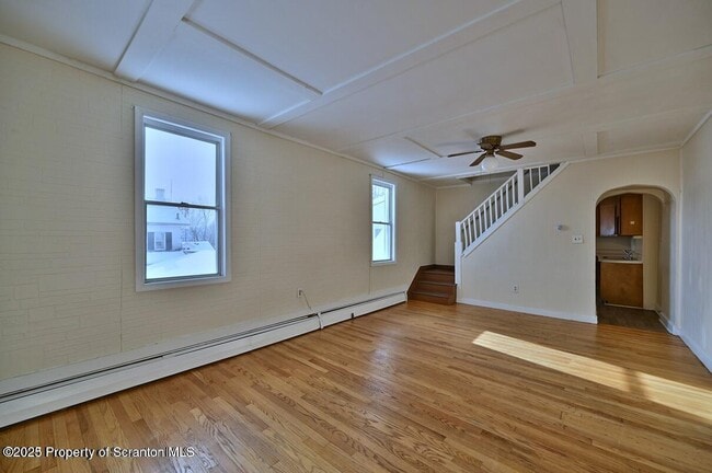 Building Photo - 1307 Wood St