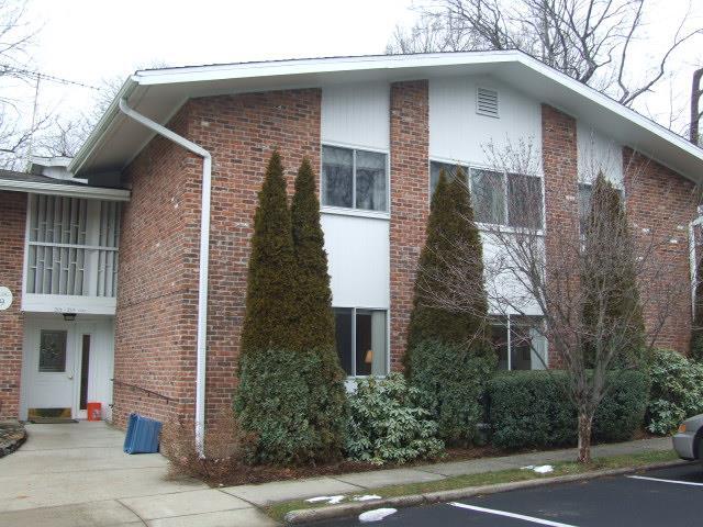 Building Photo - 213 Southport Woods Dr
