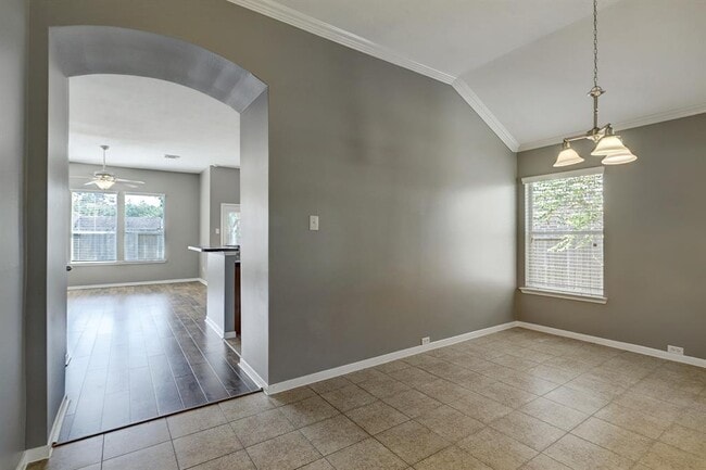 Building Photo - 13834 Rolling River Ln