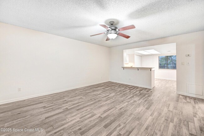 Building Photo - 1515 Huntington Ln