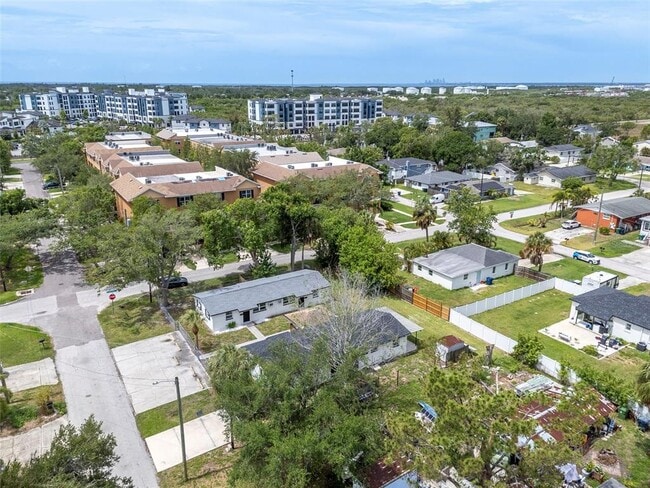 Building Photo - 6713 S Kissimmee St