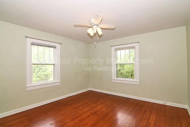 Building Photo - 6055 Central Ave