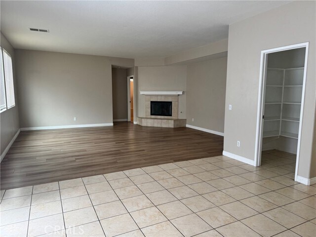 Building Photo - 6437 Kaisha St