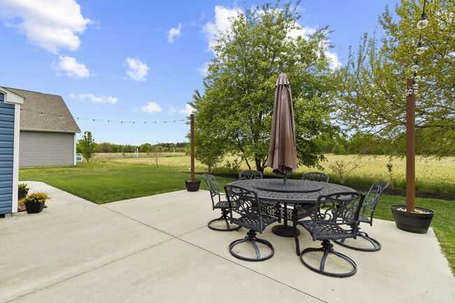 Building Photo - 20576 Smithfield Cir