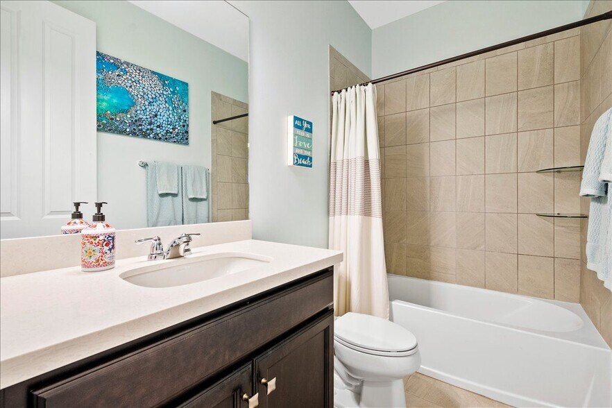 Building Photo - 619 Windward Cir S