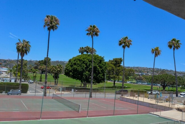 Building Photo - Dream Coastal 2 bedroom Condo Offering Ocean view & Breezes, Fairway Views & Luxury Comfort!
