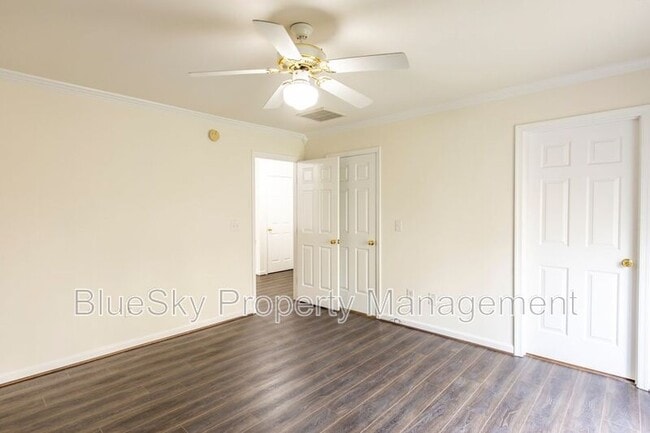 Building Photo - 115 Greenwich Ct