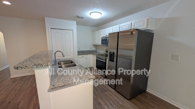 Building Photo - 4702 Ashburn Pond Way