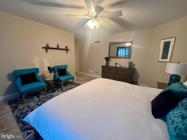 Building Photo - 101 Richards Way