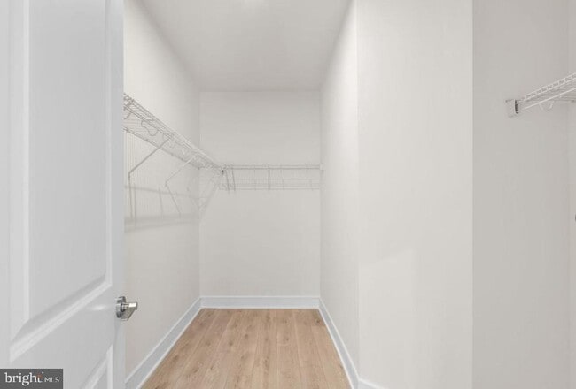 Building Photo - 21764 Dollis Hl Ter