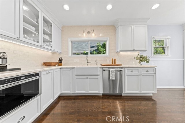 Building Photo - 6160 S San Vicente Blvd