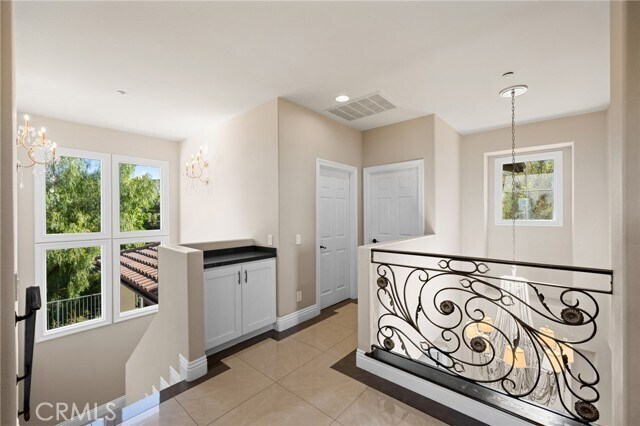 Building Photo - 7370 W Chantilly Ct