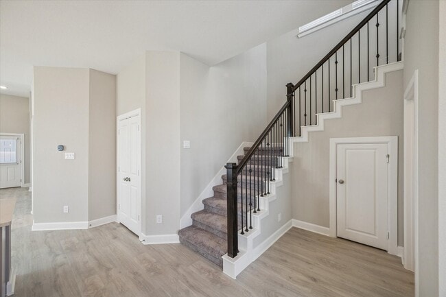 Building Photo - 5518 Kindle Aly