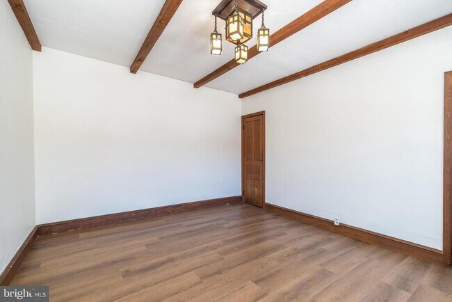 Building Photo - 7738 Ardleigh St