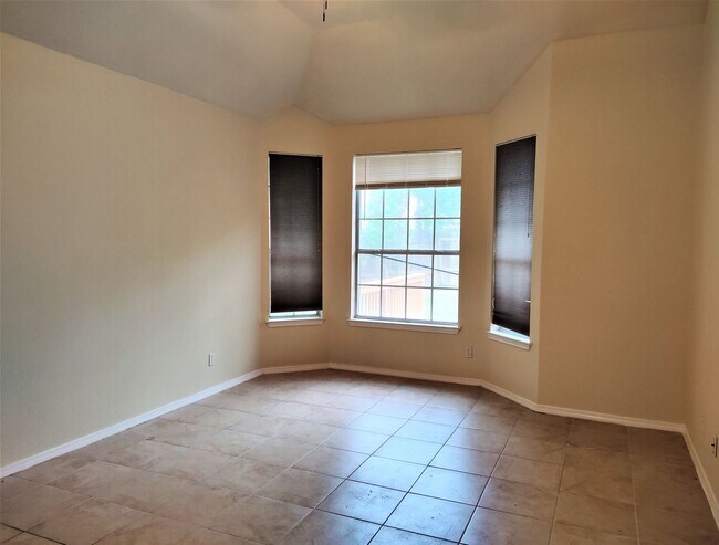 Building Photo - House for lease in Austin.