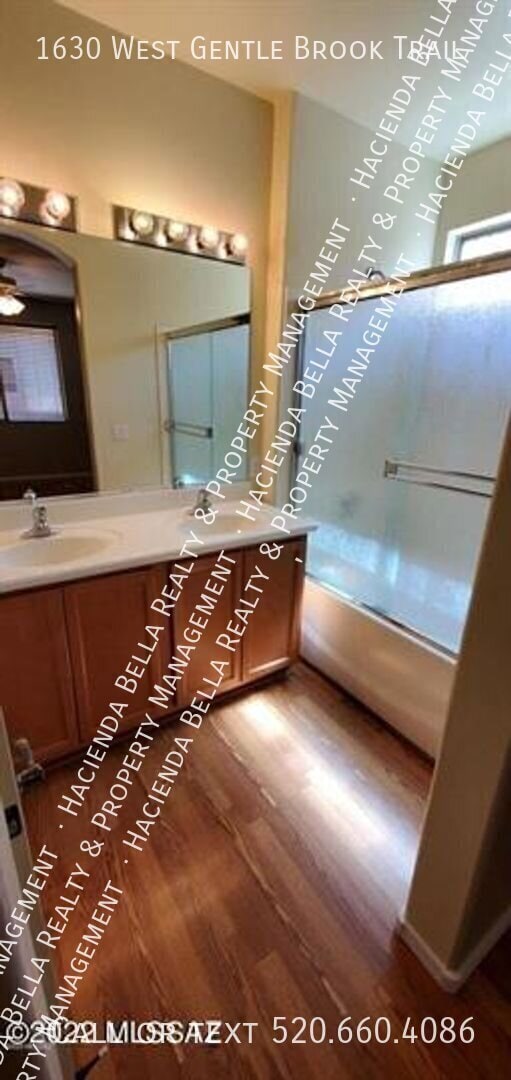 Building Photo - 1630 W Gentle Brook Trail