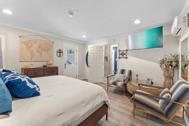 Building Photo - 4518 John Ave