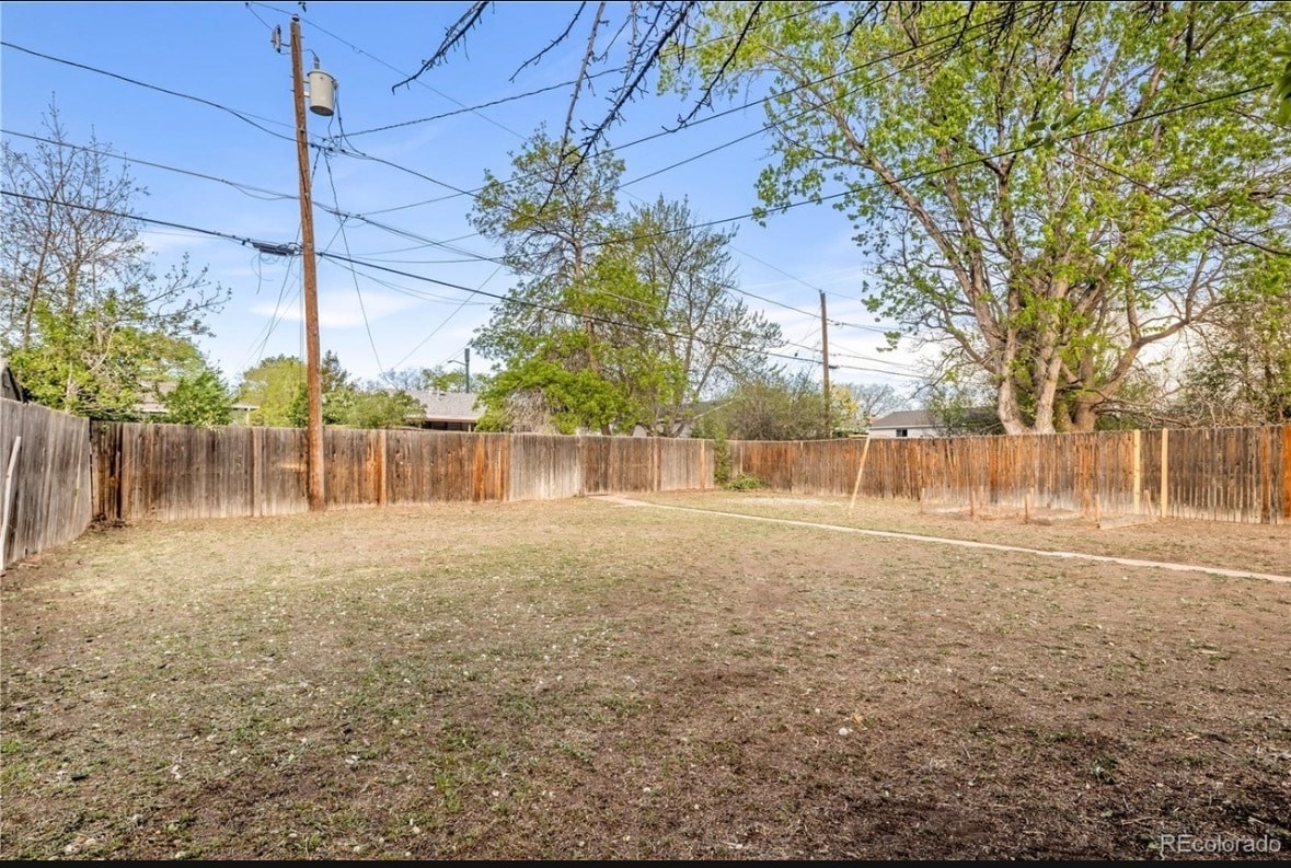 Building Photo - 1351 S Patton Ct