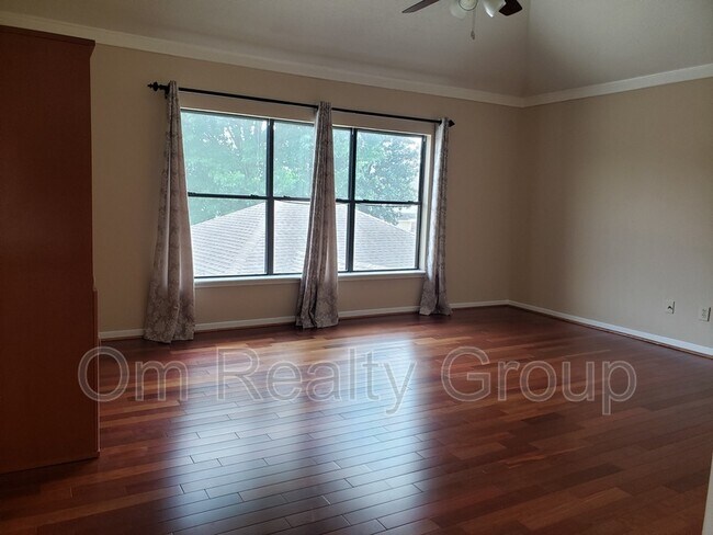 Building Photo - 12719 Reedwood Ridge Rd