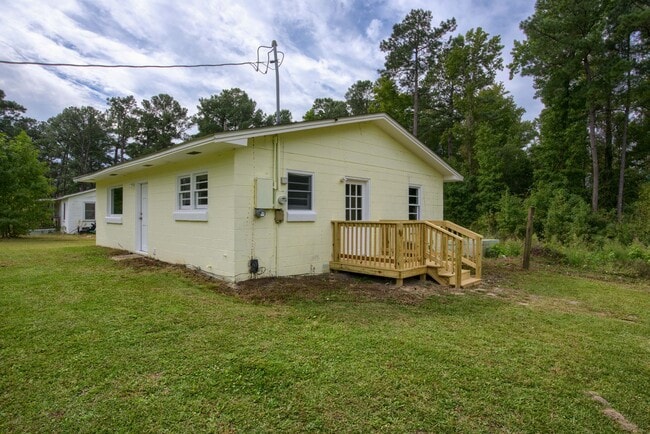 Building Photo - Charming 2-Bedroom Home for Rent