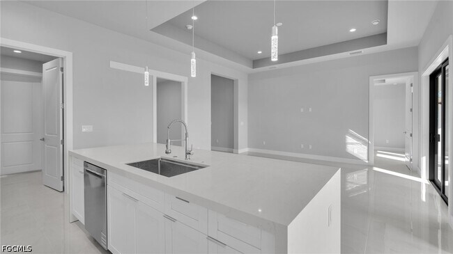Building Photo - 1306 Beth Ave N