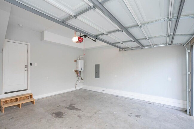 Building Photo - 111 N 9th St
