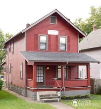 Building Photo - 4 Bedroom on OSU Campus
