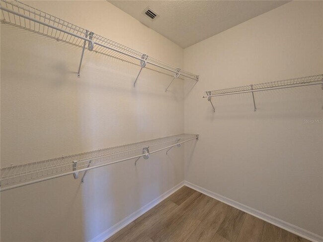 Building Photo - 11562 Amidship Ln