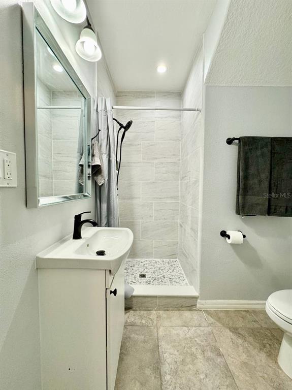 Building Photo - 10509 Carloway Hills Dr