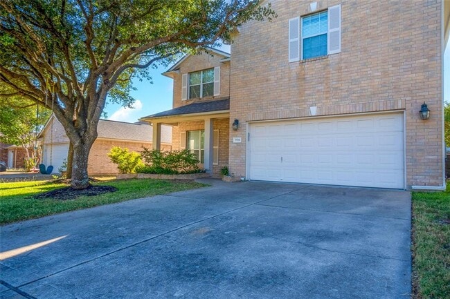 Building Photo - 9516 Castle Pines Dr