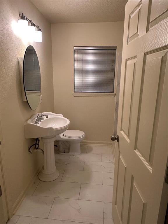Building Photo - 3611 Broadmead Dr