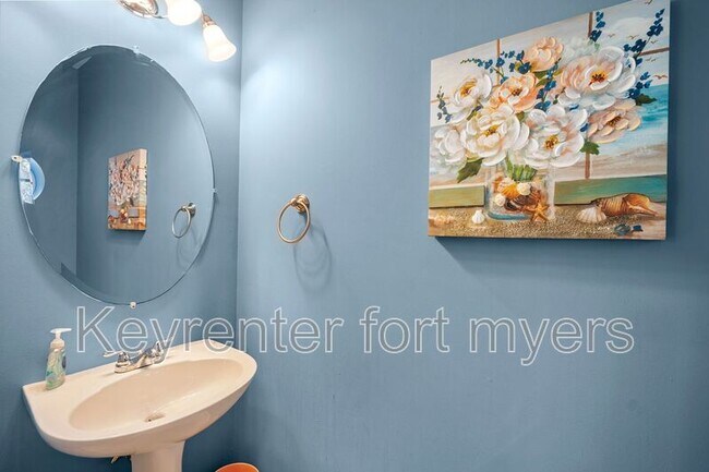 Building Photo - 3179 Antica St