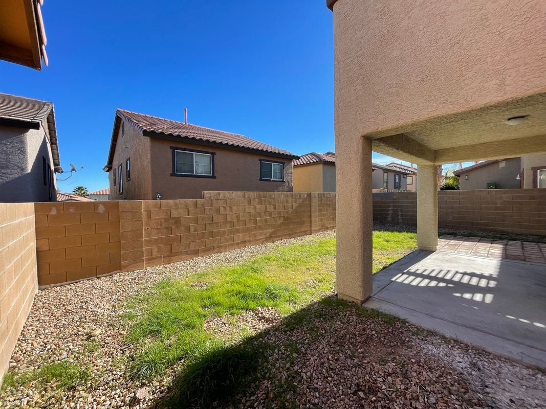 Building Photo - 668 Moonlight Stroll St