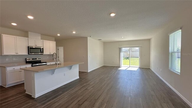 Building Photo - 2505 Ribbon Fall Ave