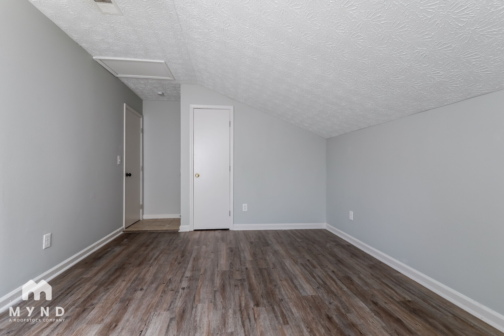 Building Photo - 5550 Panola Pl