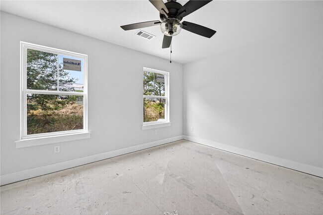 Building Photo - 1467 S Yampa Bnd