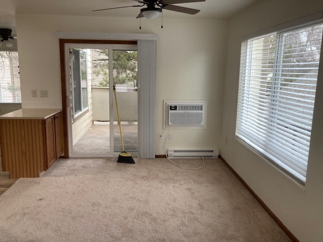 Dining room (Looking onto deck) - 3465 Lochwood Dr