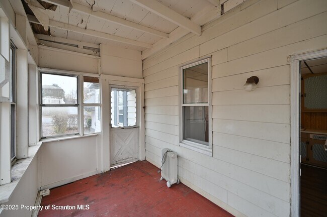 Building Photo - 1309 Wood St