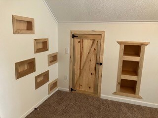 Building Photo - 202 N Spring St