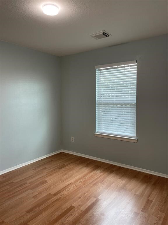 Building Photo - 20642 Patriot Park Ln