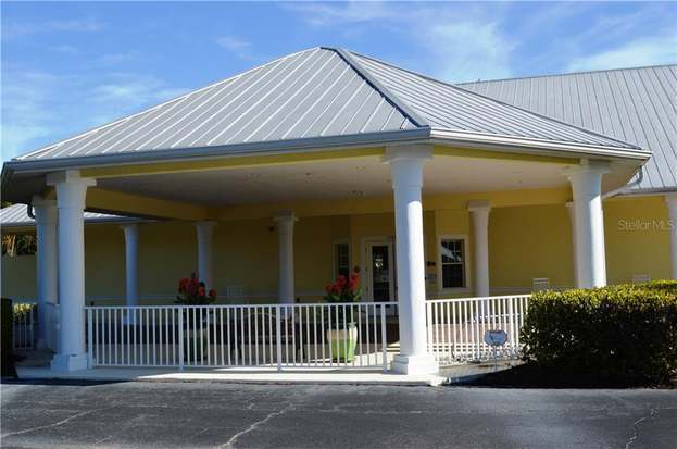 Building Photo - 2121 Heron Lake Dr