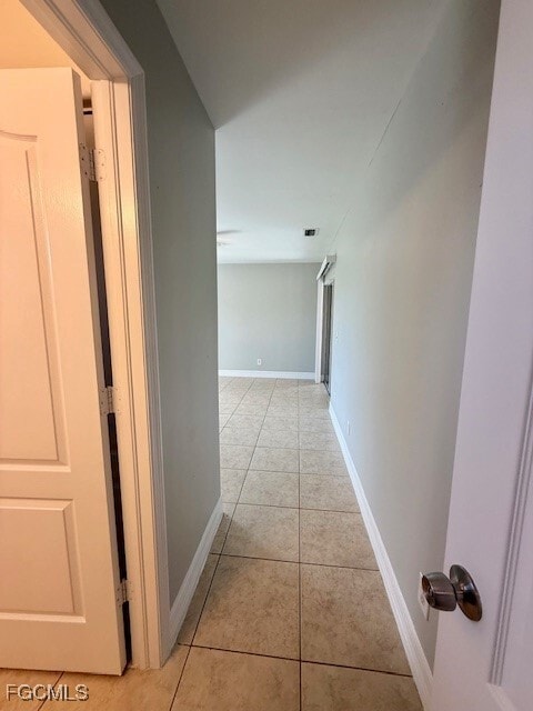 Building Photo - 512 SE 6th Pl