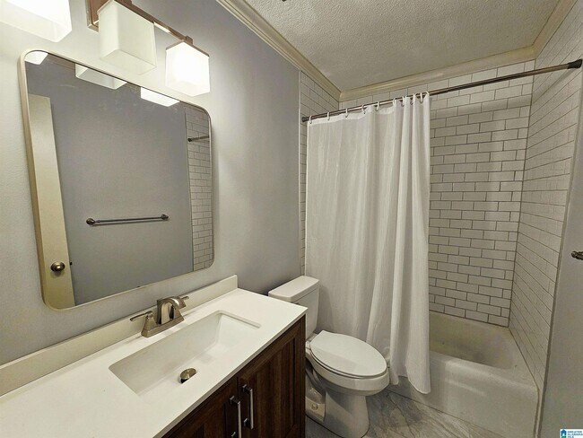 Building Photo - 3425 Sandner Ct