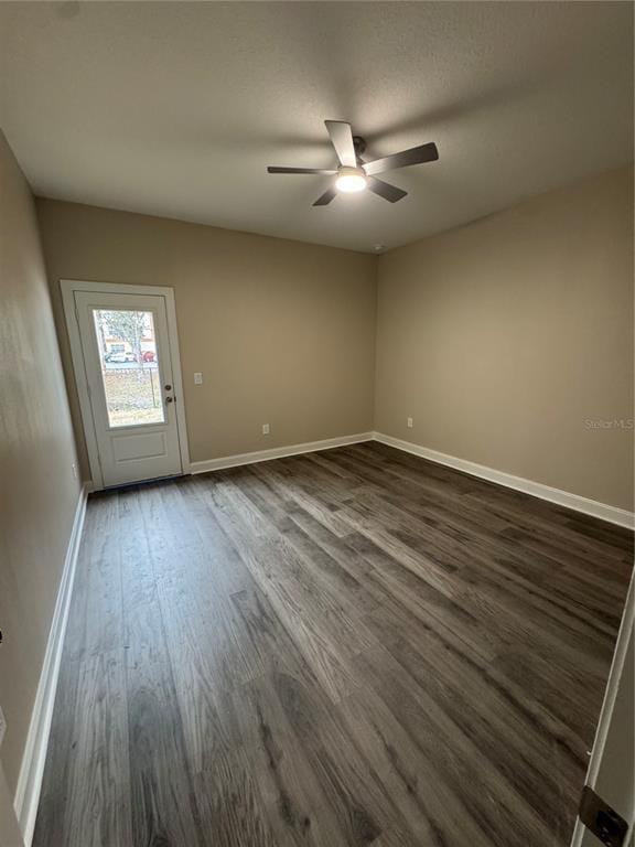 Building Photo - 3815 Valley Tree Dr