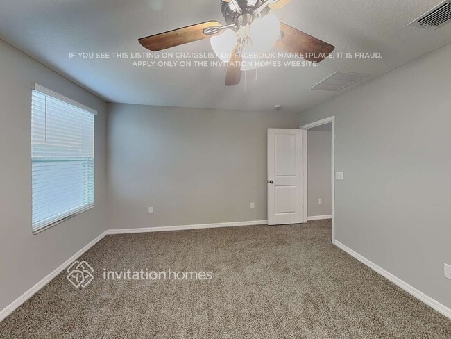 Building Photo - 7117 King Crk Dr